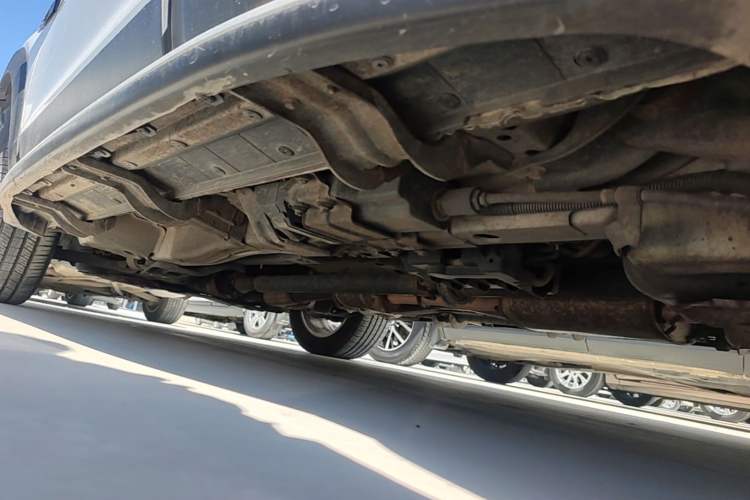 Used Chevrolet Captiva 2017 2.4L 4x4 Flagship Edition 7-Seater Chassis Rear Left