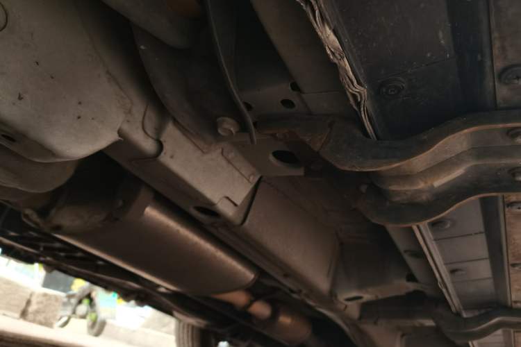 Used Chevrolet Captiva 2017 2.4L 4x4 Flagship Edition 7-Seater Chassis Rear Right
