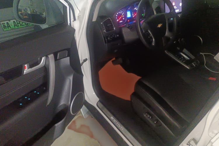 Used Chevrolet Captiva 2017 2.4L Two-Wheel Drive Luxury Edition 7 Seats Driver Seat