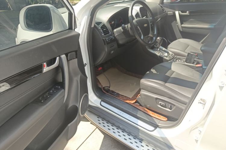 Used Chevrolet Captiva 2017 2.4L Two-Wheel Drive Luxury Edition 7 Seats Driver Seat