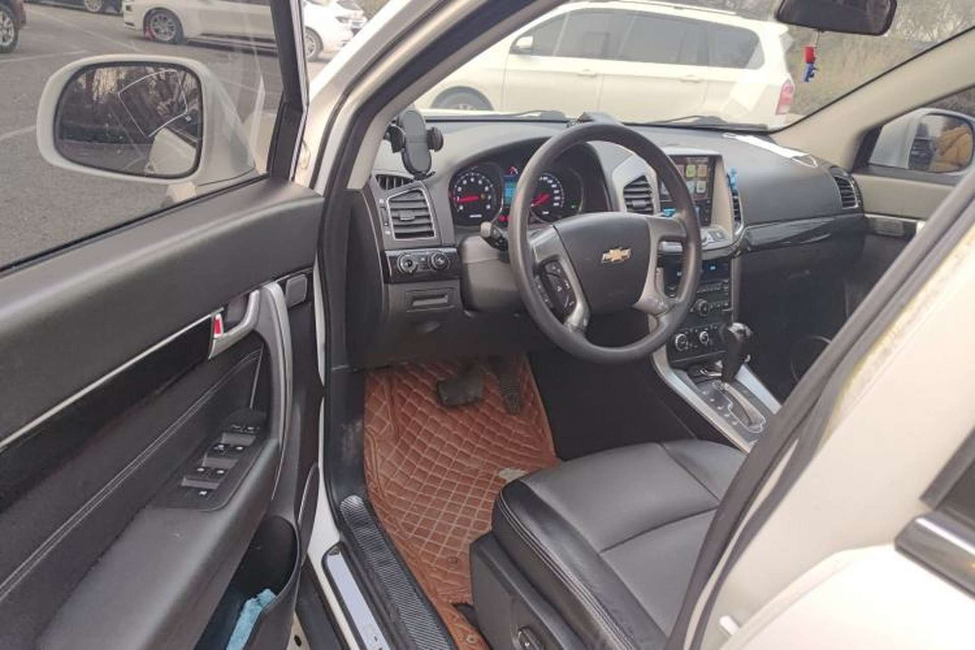 Used Chevrolet Captiva 2017 2.4L Two-Wheel Drive Luxury Edition 7 Seats Driver Seat