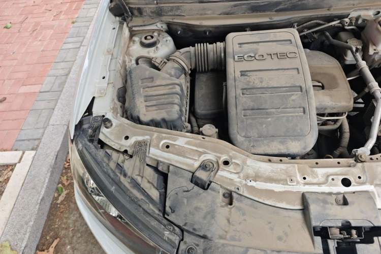 Used Chevrolet Captiva 2017 2.4L 4x4 Flagship Edition 7-Seater Engine Bay Right
