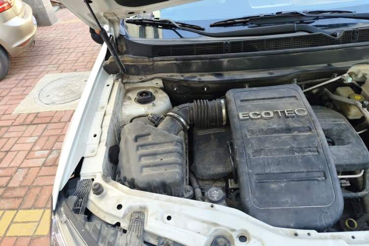 Used Chevrolet Captiva 2017 2.4L 4x4 Flagship Edition 7-Seater Engine Bay Right