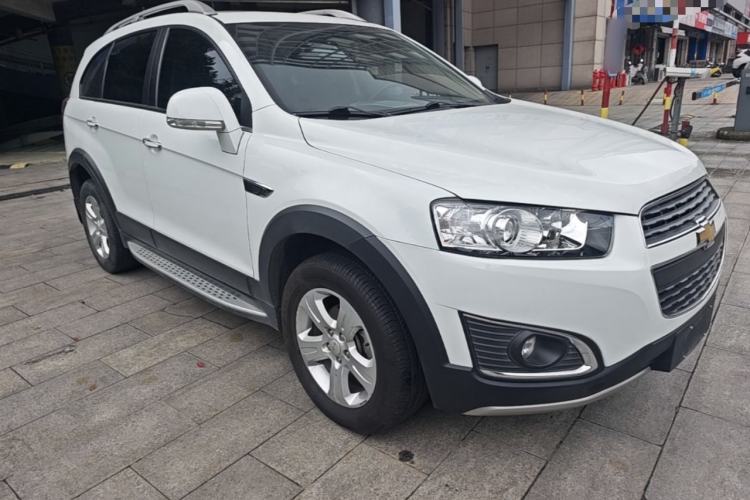 Used Chevrolet Captiva 2017 2.4L Two-Wheel Drive Luxury Edition 7 Seats Exterior 1