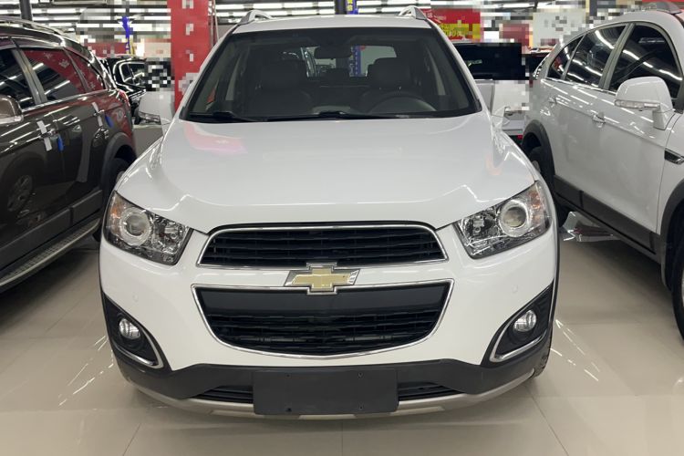 Used Chevrolet Captiva 2017 2.4L Two-Wheel Drive Luxury Edition 7 Seats Exterior 1