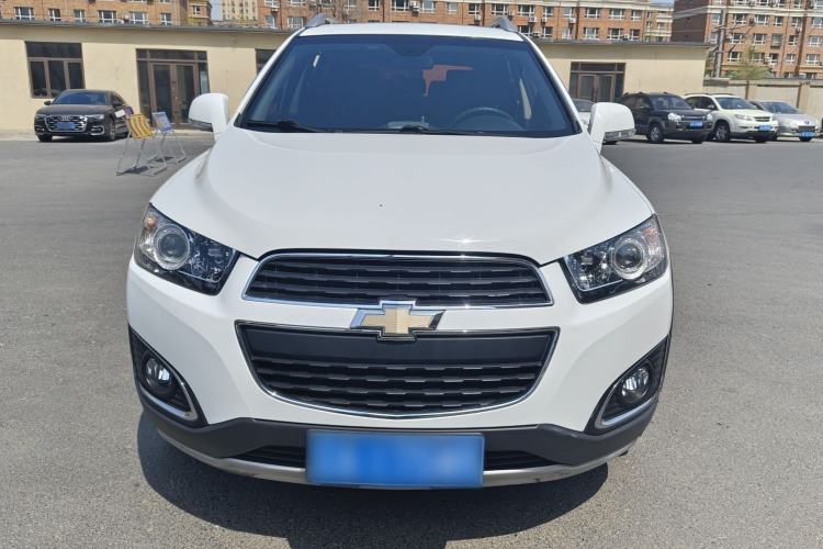 Used Chevrolet Captiva 2017 2.4L Two-Wheel Drive Luxury Edition 7 Seats Exterior 1
