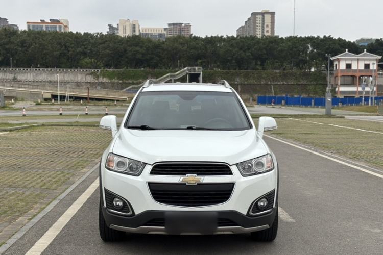 Used Chevrolet Captiva 2017 2.4L Two-Wheel Drive Luxury Edition 7 Seats Exterior 1