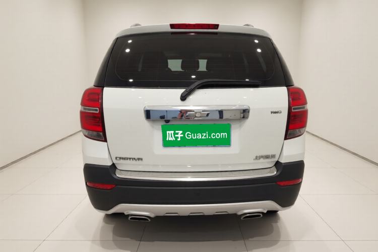 Used Chevrolet Captiva 2017 2.4L 4x4 Flagship Edition 7-Seater Exterior 4