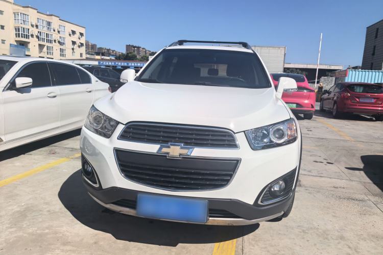 Used Chevrolet Captiva 2017 2.4L Two-Wheel Drive Luxury Edition 7 Seats Exterior 6