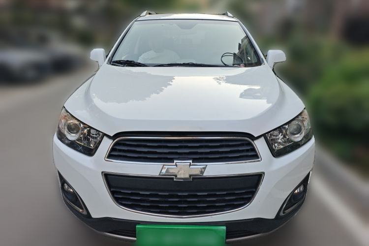 Used Chevrolet Captiva 2017 2.4L 4x4 Flagship Edition 7-Seater Front