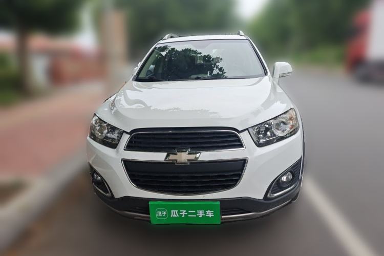 Used Chevrolet Captiva 2017 2.4L 4x4 Flagship Edition 7-Seater Front