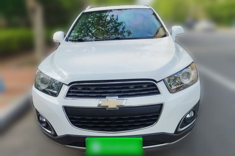 Used Chevrolet Captiva 2017 2.4L 4x4 Flagship Edition 7-Seater Front