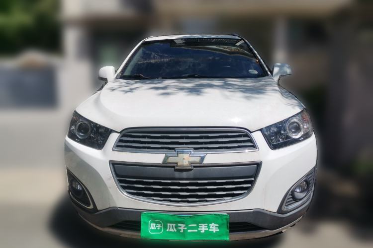 Used Chevrolet Captiva 2017 2.4L 4x4 Flagship Edition 7-Seater Front