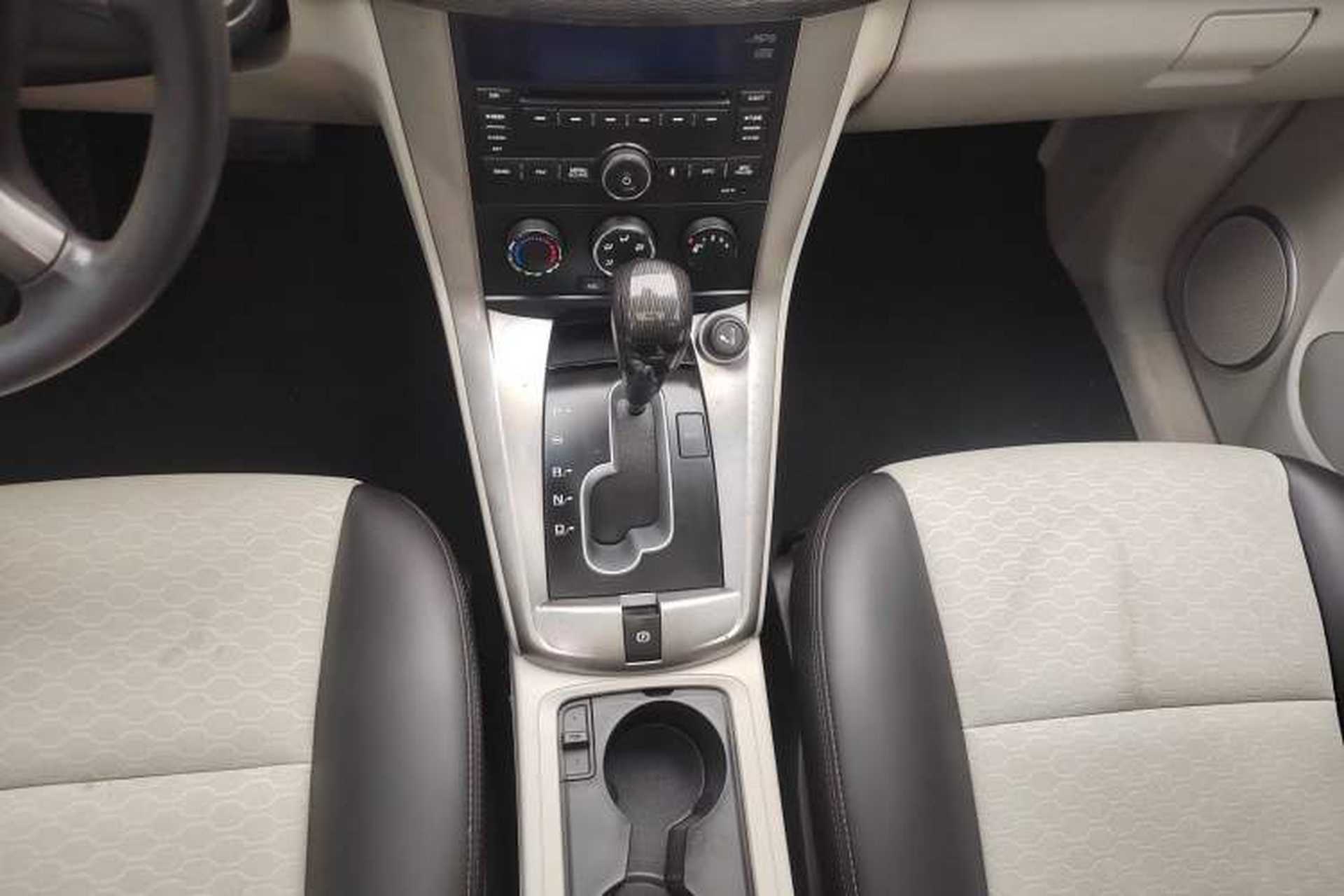 Used Chevrolet Captiva 2017 2.4L Two-Wheel Drive City Edition 5 Seats Gear Lever