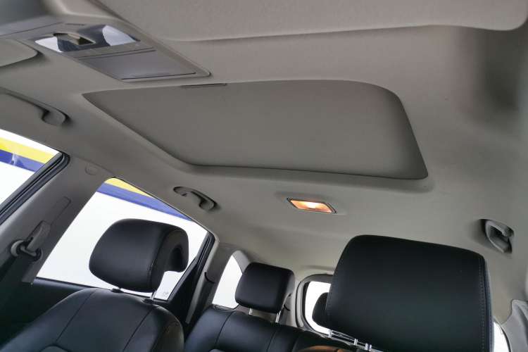 Used Chevrolet Captiva 2017 2.4L 4x4 Flagship Edition 7-Seater Headliner