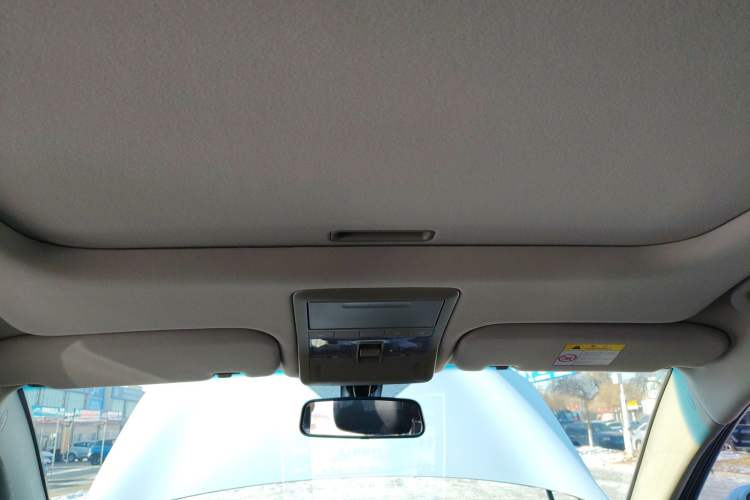 Used Chevrolet Captiva 2017 2.4L 4x4 Flagship Edition 7-Seater Headliner