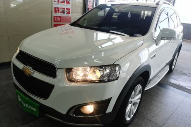 Used Chevrolet Captiva 2017 2.4L 4x4 Flagship Edition 7-Seater