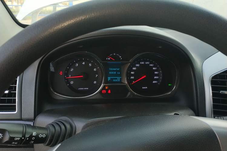 Used Chevrolet Captiva 2017 2.4L Two-Wheel Drive Luxury Edition 7 Seats Instrument Cluster