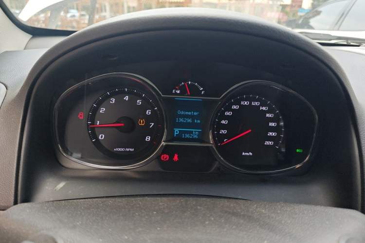 Used Chevrolet Captiva 2017 2.4L Two-Wheel Drive Luxury Edition 7 Seats Instrument Cluster