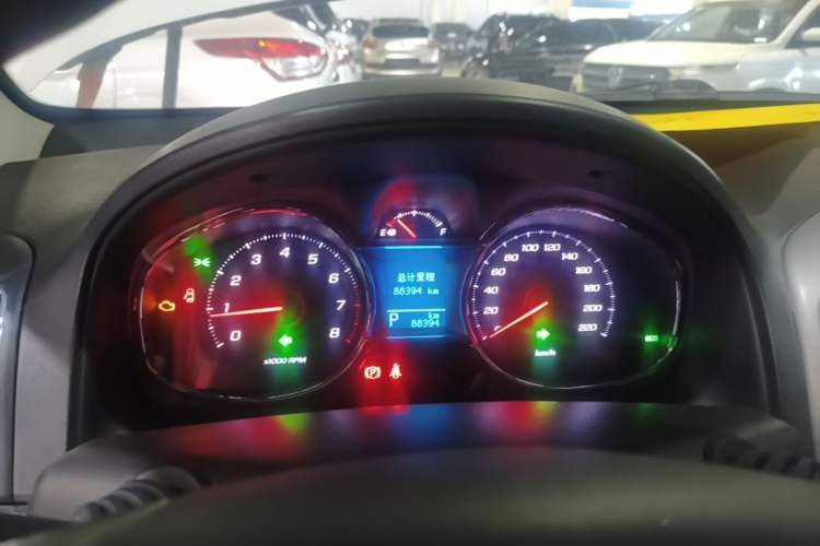 Used Chevrolet Captiva 2017 2.4L Two-Wheel Drive Urban Version 7 Seats Instrument Cluster