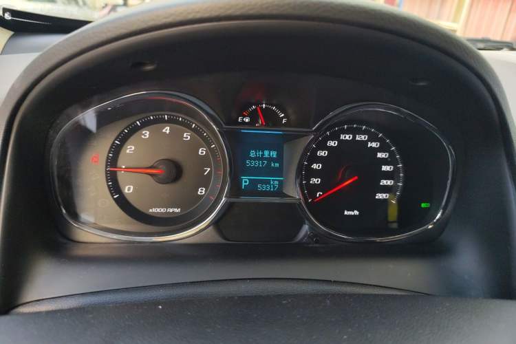 Used Chevrolet Captiva 2017 2.4L 4x4 Flagship Edition 7-Seater Instrument Cluster