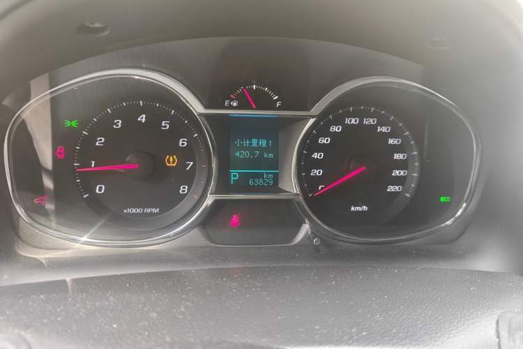 Used Chevrolet Captiva 2017 2.4L Two-Wheel Drive Luxury Edition 7 Seats Instrument Cluster