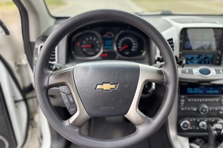 Used Chevrolet Captiva 2017 2.4L Two-Wheel Drive Luxury Edition 7 Seats Interior 2