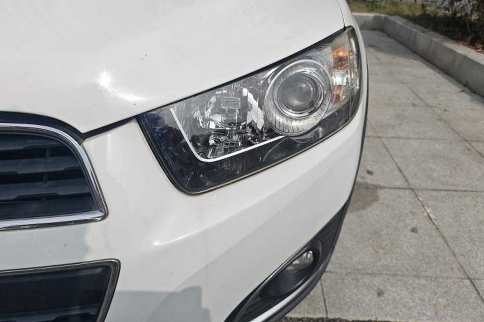 Used Chevrolet Captiva 2017 2.4L Two-Wheel Drive Luxury Edition 7 Seats Left Front Headlight