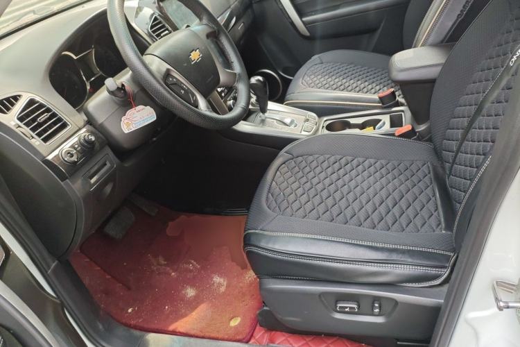 Used Chevrolet Captiva 2017 2.4L Two-Wheel Drive Luxury Edition 7 Seats Left Front Seat