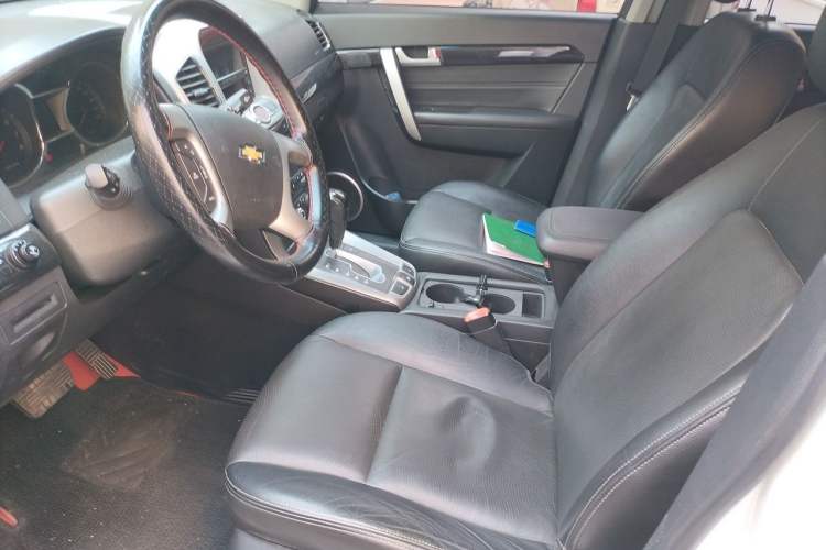 Used Chevrolet Captiva 2017 2.4L Two-Wheel Drive Luxury Edition 7 Seats Left Front Seat
