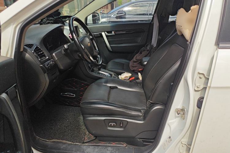 Used Chevrolet Captiva 2017 2.4L 4x4 Flagship Edition 7-Seater Left Front Seat