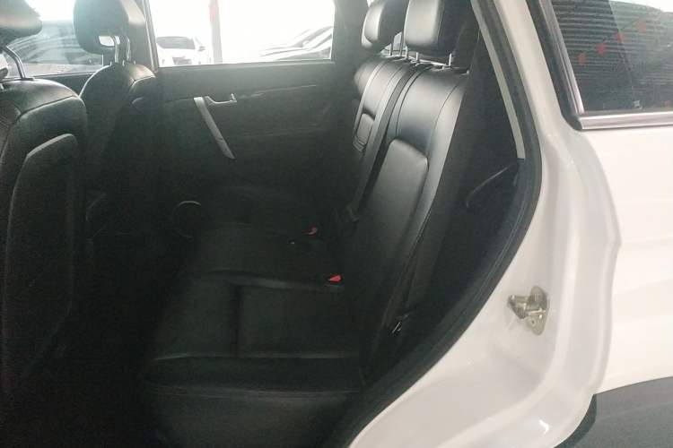 Used Chevrolet Captiva 2017 2.4L 4x4 Flagship Edition 7-Seater Left Rear Seat