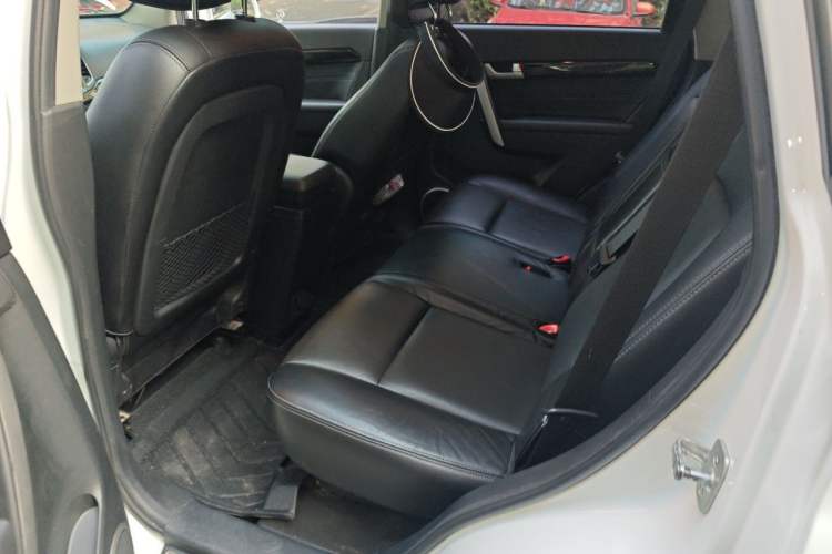 Used Chevrolet Captiva 2017 2.4L 4x4 Flagship Edition 7-Seater Left Rear Seat