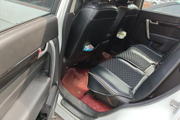 Used Chevrolet Captiva 2017 2.4L Two-Wheel Drive Luxury Edition 7 Seats Left Rear Seat