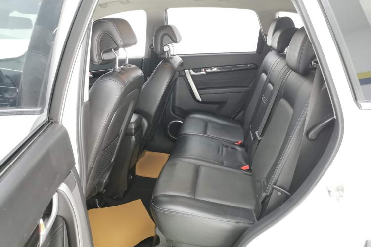 Used Chevrolet Captiva 2017 2.4L 4x4 Flagship Edition 7-Seater Left Rear Seat