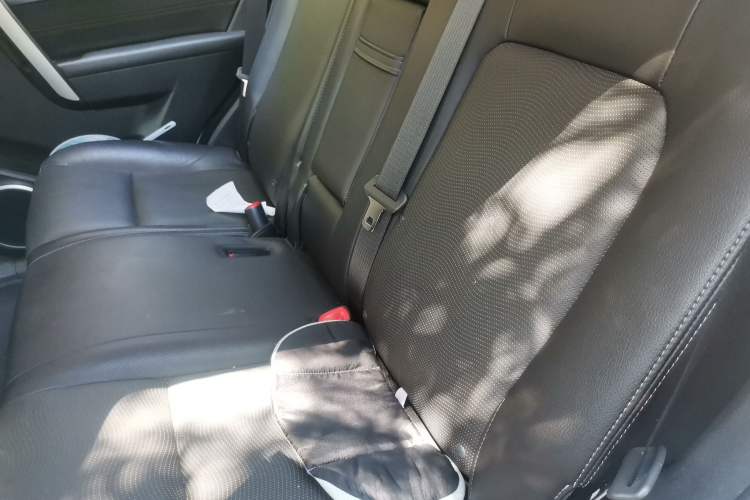 Used Chevrolet Captiva 2017 2.4L 4x4 Flagship Edition 7-Seater Left Rear Seat