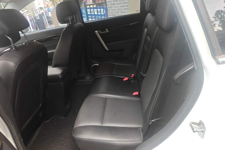 Used Chevrolet Captiva 2017 2.4L Two-Wheel Drive Luxury Edition 7 Seats Left Rear Seat