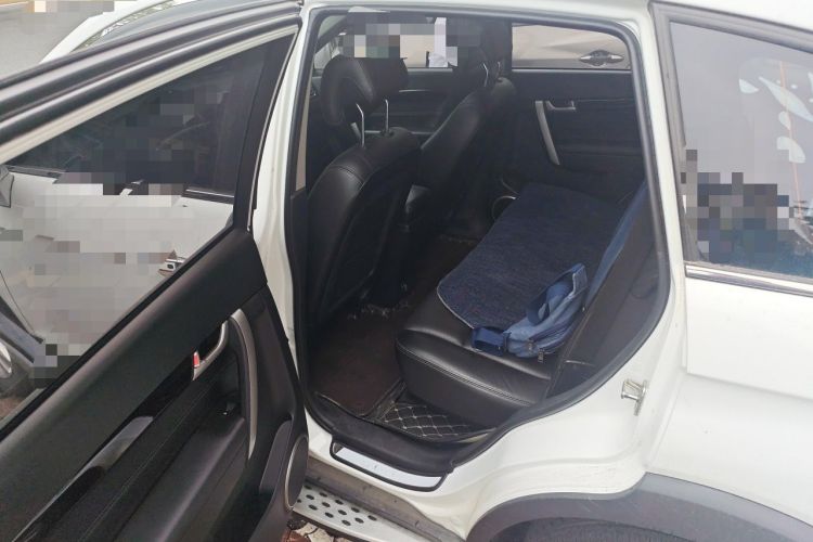 Used Chevrolet Captiva 2017 2.4L 4x4 Flagship Edition 7-Seater Left Rear Seat