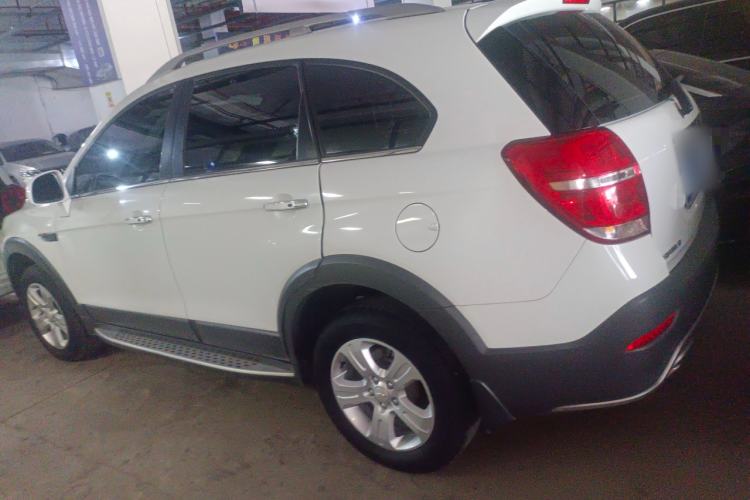 Used Chevrolet Captiva 2017 2.4L Two-Wheel Drive Luxury Edition 7 Seats Left Side