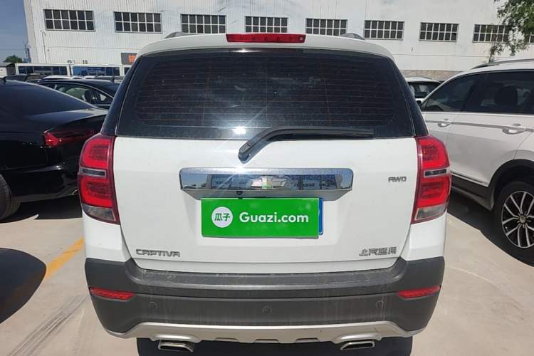Used Chevrolet Captiva 2017 2.4L 4x4 Flagship Edition 7-Seater Rear