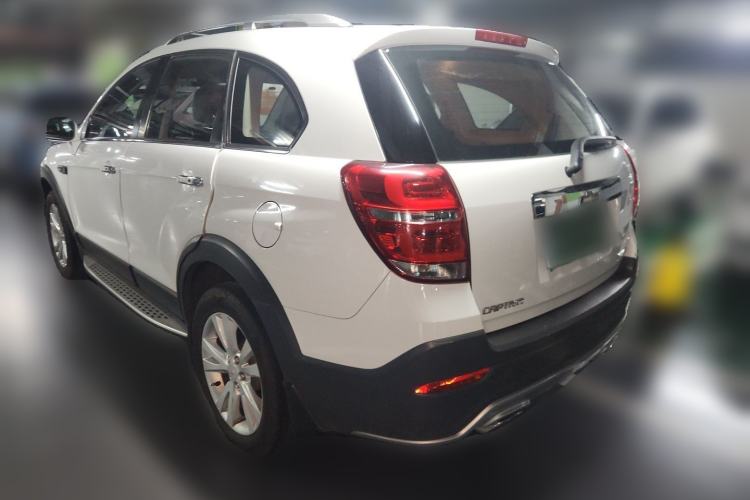 Used Chevrolet Captiva 2017 2.4L 4x4 Flagship Edition 7-Seater Rear Left 45 Deg