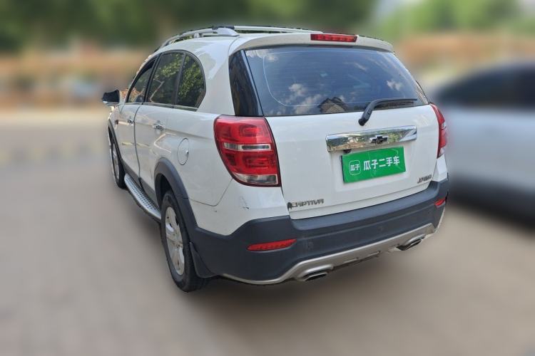Used Chevrolet Captiva 2017 2.4L Two-Wheel Drive Luxury Edition 7 Seats Rear Left 45 Deg