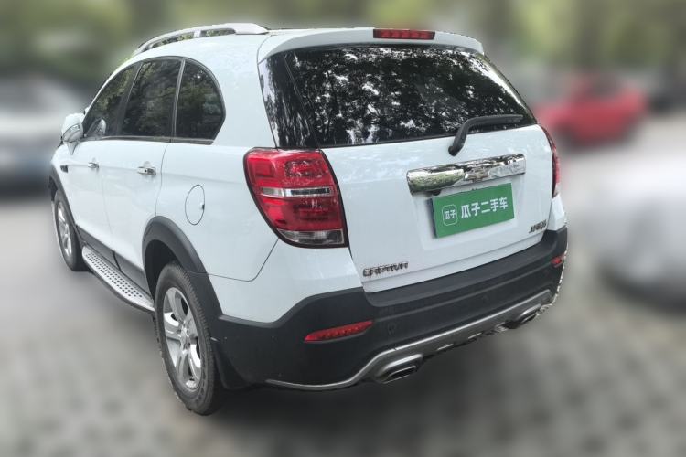 Used Chevrolet Captiva 2017 2.4L Two-Wheel Drive Luxury Edition 7 Seats Rear Left 45 Deg