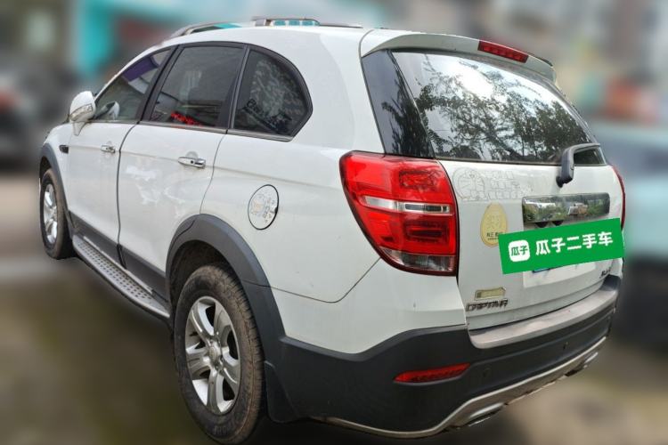 Used Chevrolet Captiva 2017 2.4L Two-Wheel Drive Luxury Edition 7 Seats Rear Left 45 Deg
