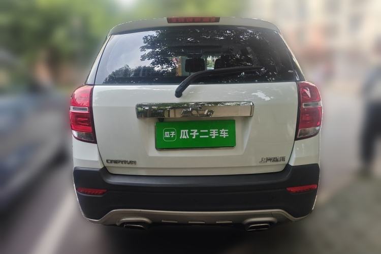 Used Chevrolet Captiva 2017 2.4L Two-Wheel Drive Luxury Edition 7 Seats Rear