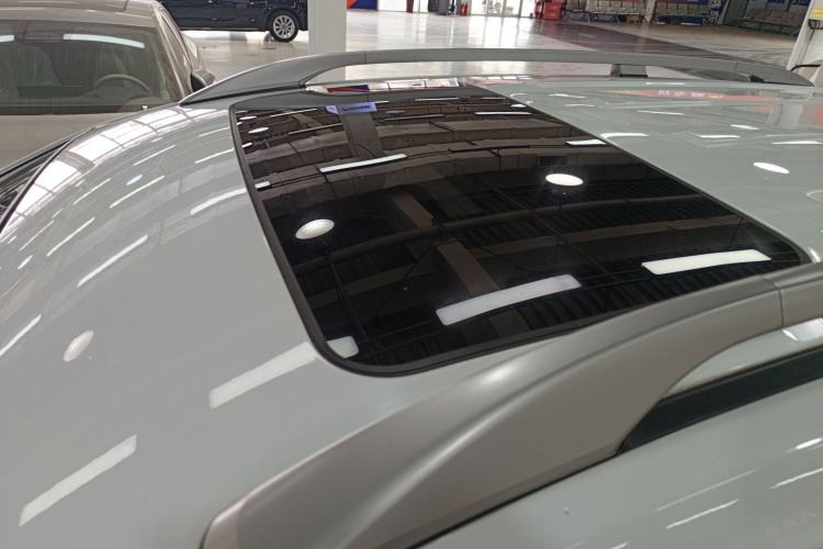 Used Chevrolet Captiva 2017 2.4L 4x4 Flagship Edition 7-Seater Roof