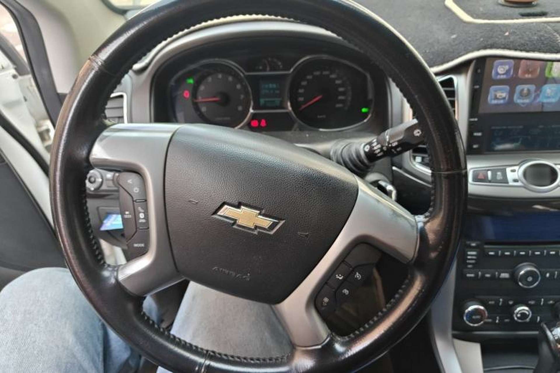 Used Chevrolet Captiva 2017 2.4L 4x4 Flagship Edition 7-Seater Steering Wheel