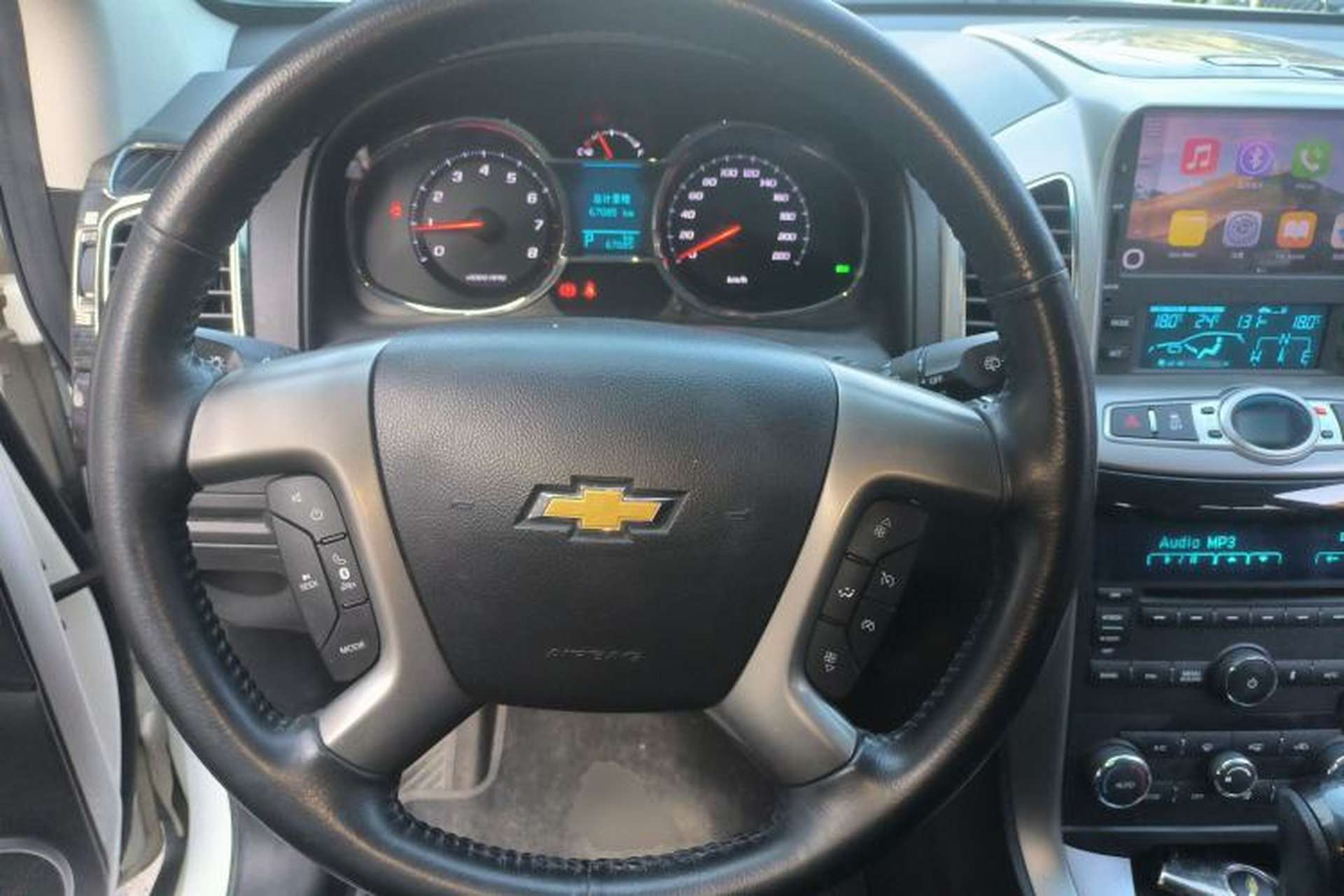 Used Chevrolet Captiva 2017 2.4L 4x4 Flagship Edition 7-Seater Steering Wheel