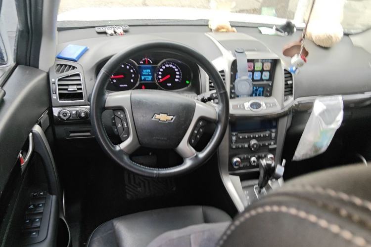 Used Chevrolet Captiva 2017 2.4L 4x4 Flagship Edition 7-Seater Steering Wheel