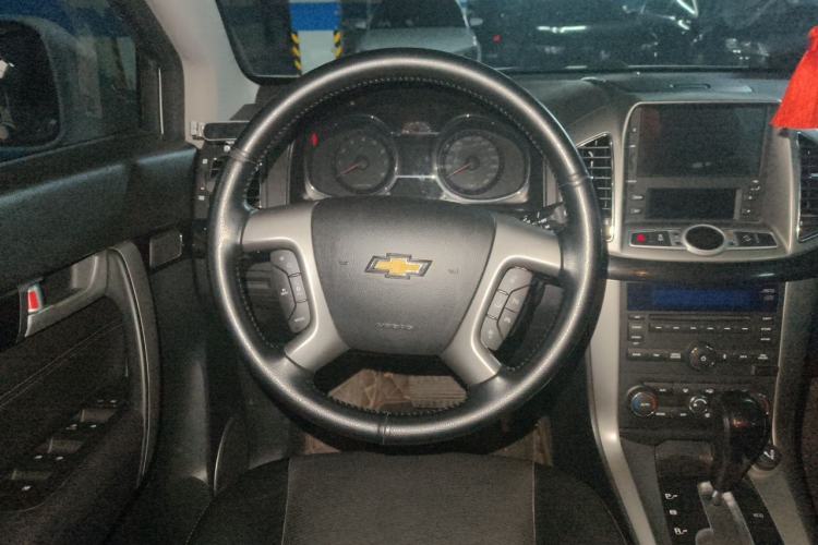Used Chevrolet Captiva 2017 2.4L 4x4 Flagship Edition 7-Seater Steering Wheel